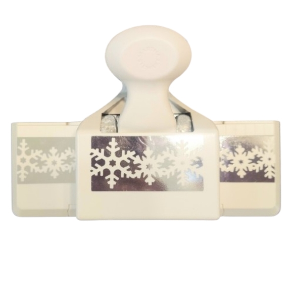 Martha Stewart Frosted Snowflake Deep Edge Border Paper Craft Punch *RETIRED* - Picture 1 of 10